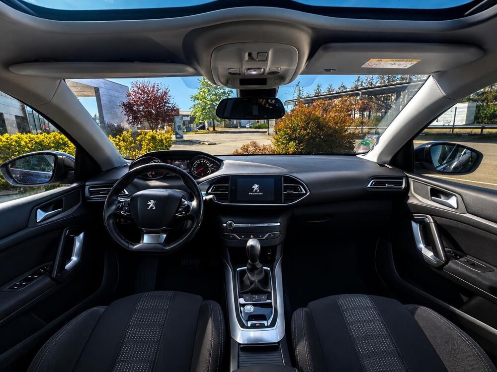 308 1.2L E-THP 130ch essence Pack Allure boite automatique avec 2016 occasion 72100 Le Mans