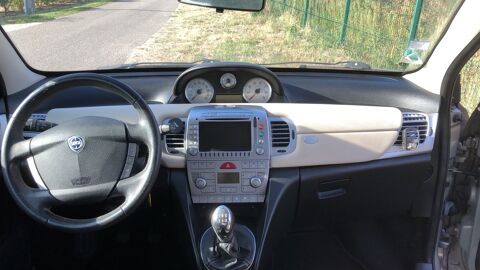 Ypsilon IV PHASE 2 3P 1.3 TD MULTIJET 16V 90CV 123331KM 2009 occasion 45600 Lion-en-Sullias