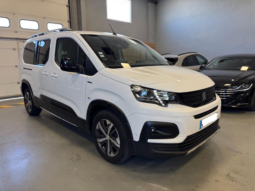 Rifter 1.5BLUEHDI 13OCV GT LINE 7PL 2O19 CHAINE DE 8MM 2019 occasion 69001 Heyrieux