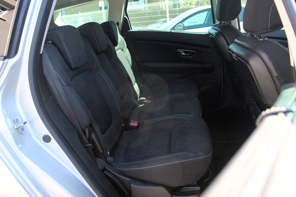 Grand scenic IV IV 1.3 TCE 140 ch ENERGY LIMITED EDC 7 + ATTELAGE / CARPLAY 2019 occasion 34430 Saint-Jean-de-V&eacute;das