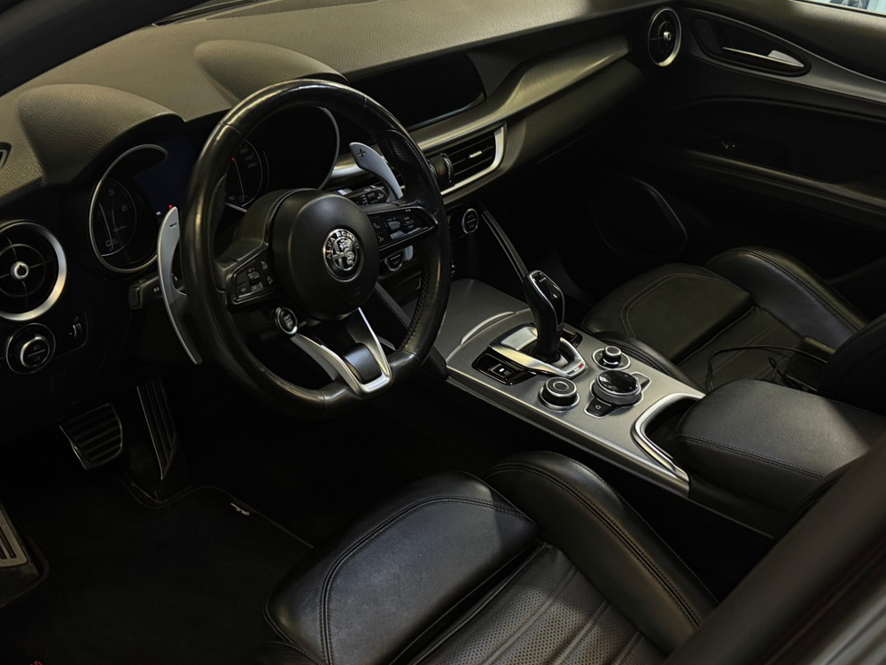 Stelvio 2.2 DIESEL 190 Ch SPRINT AT8 / TOIT OUVRANT / CARPLAY / SIE 2020 occasion 34500 B&eacute;ziers