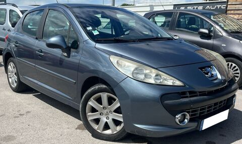 207 / 5 portes 1.6 e 16V 120 cv * Finition Premium/Chaine de dis 2008 occasion 34770 Gigean