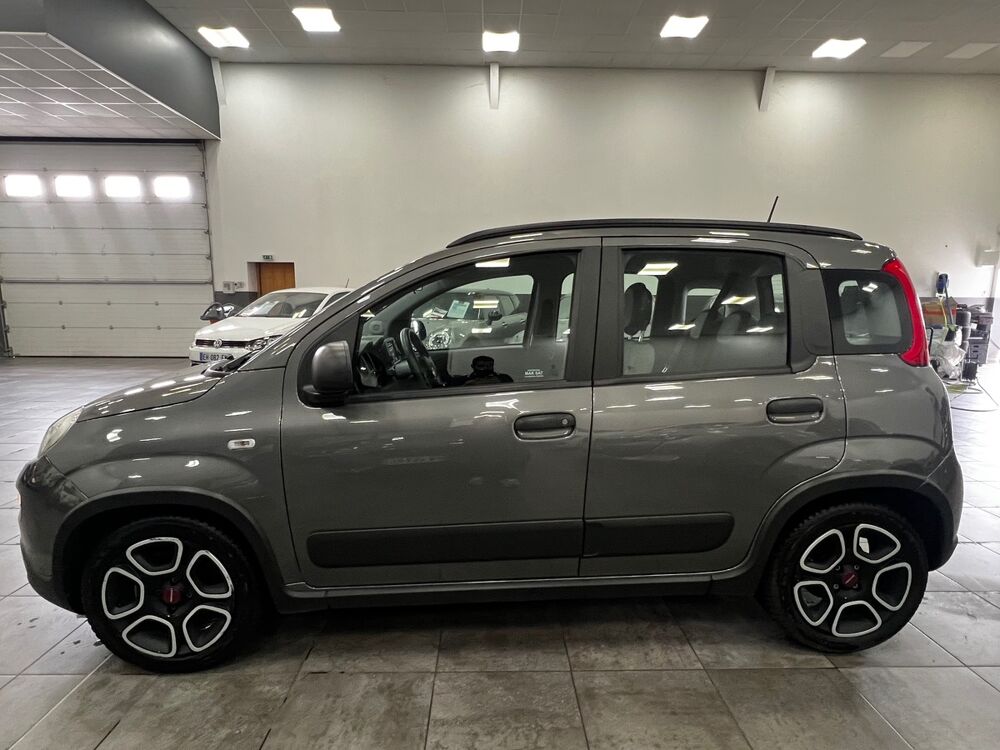 Panda 1.0 HYBRIDE 70 CH TVA RECUPERABLE 2022 occasion 69800 SAINT-PRIEST