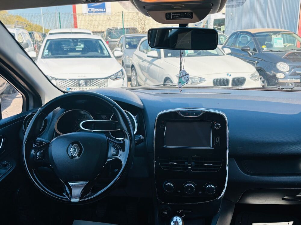 Clio 0.9 TCe 90ch 16V energy Intens eco&sup2; - GARANTIE 1 AN 2014 occasion 69200 VENISSIEUX
