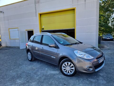 Renault clio iii - 1.5 DCI 88CH DYNAMIQUE TomTom - Gris M