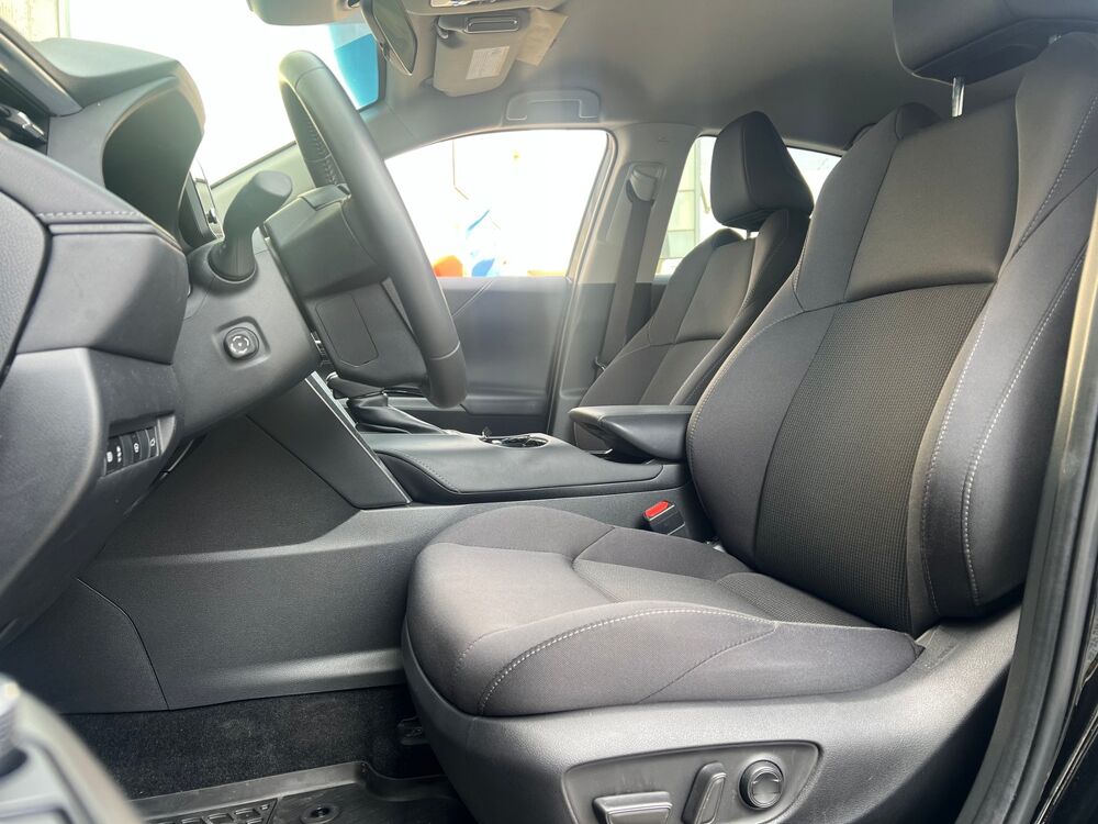 RAV 4 Toyota Venza Hybrid 2.5l 222ch - &eacute;quivalent RAV4 - si&egrave;ges ch 2023 occasion 95190 Goussainville