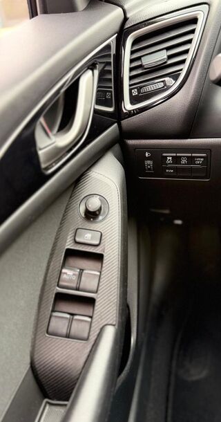 Mazda3 2.0 Skyactiv-G 120 ch – Tr&egrave;s bien &eacute;quip&eacute;e – 91 600 km 2014 occasion 69680 CHASSIEU