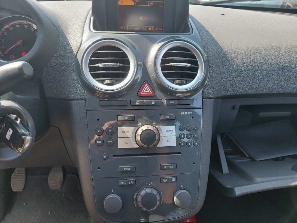 Corsa 1.3l 95cv   faible kilom&eacute;trage 2011 occasion 57280 MAIZIERES-LES-METZ
