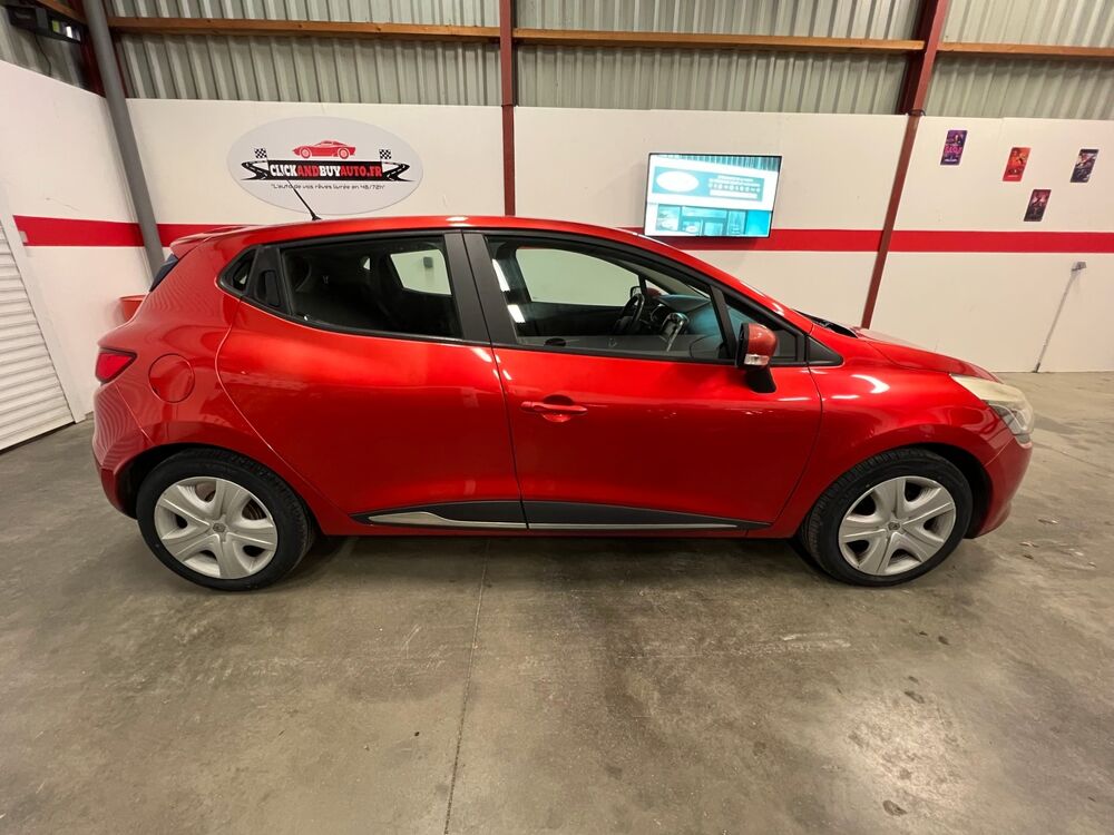 Clio IV 0.9 TCE 12V 90 CV TREND / GARANTIE 12 MOIS / MOTEUR A CHAIN 2016 occasion 85300 CHALLANS