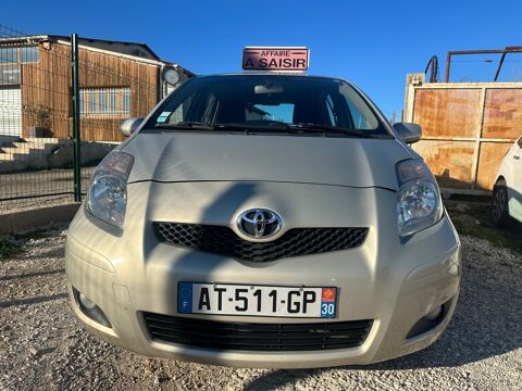 Yaris 1.4 d4d 90 ch **PETIT PRIX** 2010 occasion 30127 BELLEGARDE
