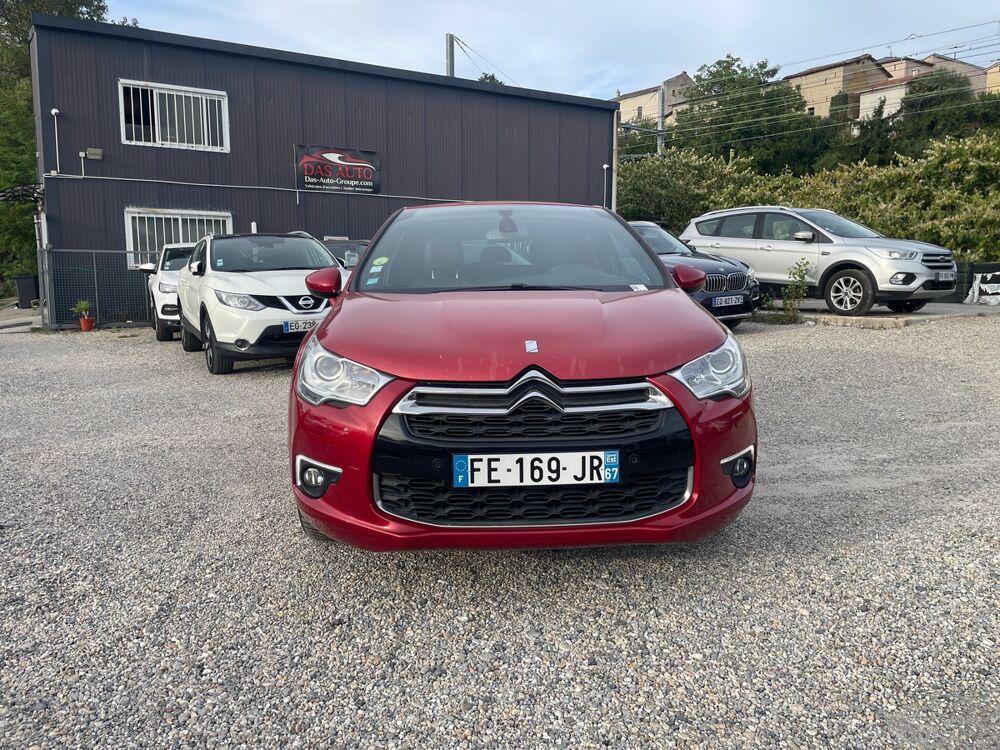 DS4 2.0 hdi 163ch Sport Chic 2 / Bluetooth / Si&egrave;ges massant / GP 2014 occasion 69320 FEYZIN