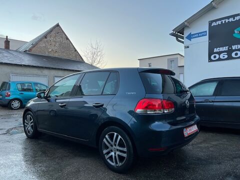 Golf 1.6 TDI 105 ch.  3990e 2010 occasion 41000 Blois