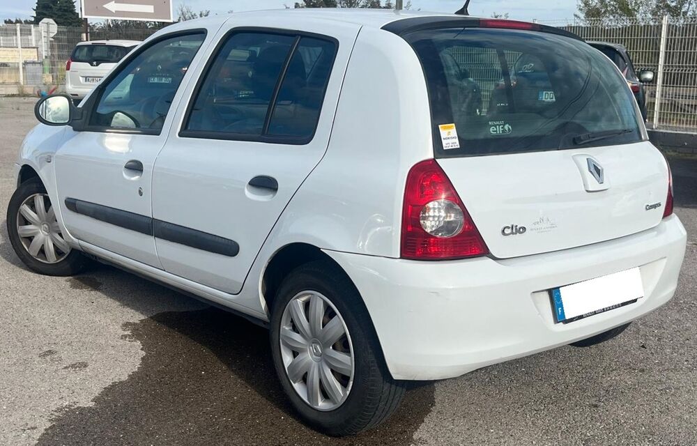Clio 5 Portes 1.2 i GPL 60 cv *Finition Access/ 63Mkms / GPL / 2&egrave; 2010 occasion 34770 Gigean