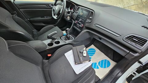 Megane IV soci&eacute;t&eacute; 1.5 dci 115 cv gps PARFAIT ETAT courroie de distribu 2019 occasion 41220 THOURY