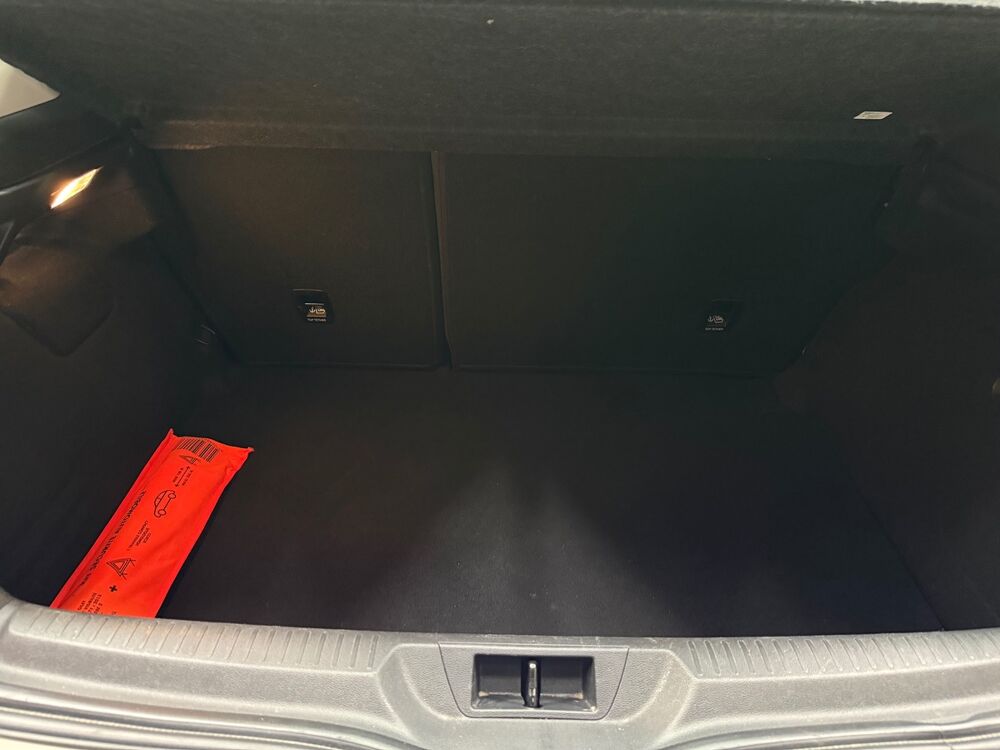 M&eacute;gane (4) IV - 1.5 Blue dci 115ch Business - SUIVI COMPLET / RADAR 2019 occasion 45560 Saint-Denis-en-Val