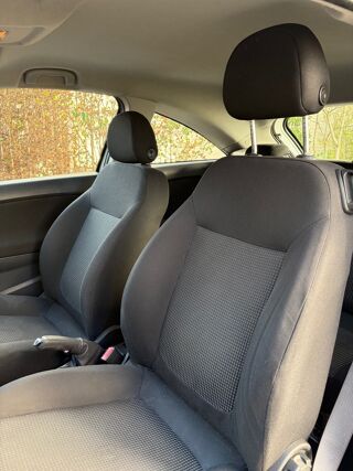 Corsa D 1.0L 12V PHASE 2 FINITION COOL LINE - MOTEUR &Agrave; CHAINE - EN 2013 occasion 45400 FLEURY-LES-AUBRAIS