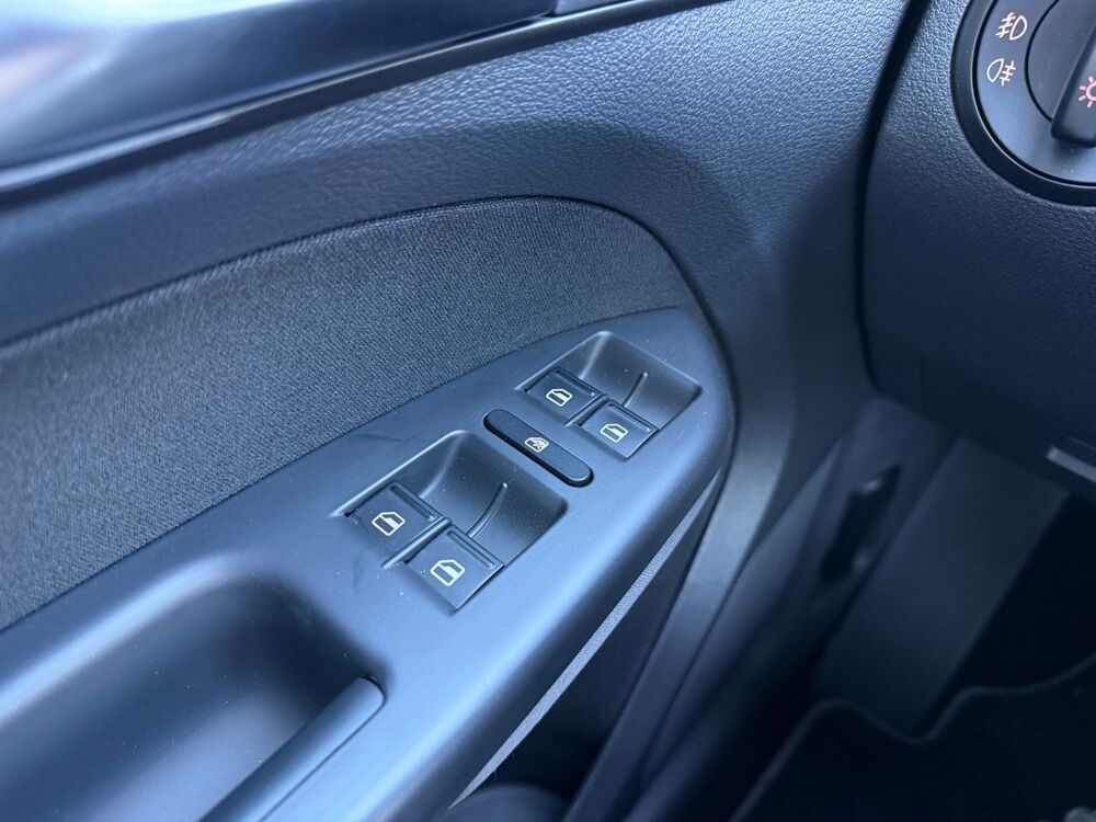 Touran Freestyle Phase 2 - 1.9 TDi 105cv 2010 occasion 95190 Goussainville