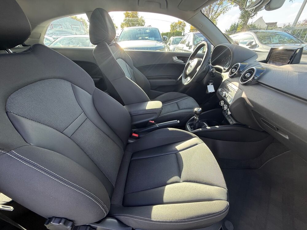 A1 1.4 tfsi 125cv - AMBITION 2015 occasion 45560 Saint-Denis-en-Val
