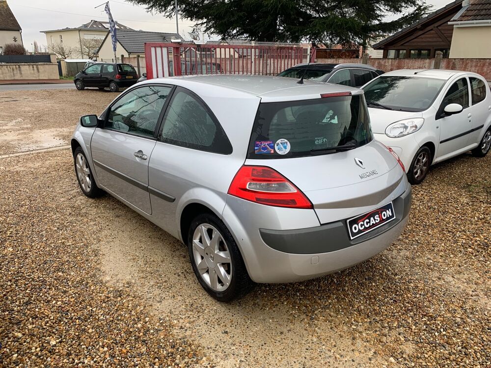 M&eacute;gane II 1,5L DCI 105 CV BV6 PHASE 2 COUPE DYNAMIQUE 2007 occasion 45700 Villemandeur
