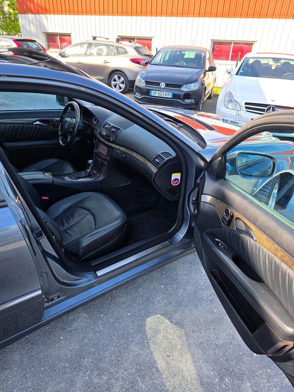 Classe E 500 5.5L V8 4MATIC 388CH PHASE II 2EME MAIN HISTORIQUE COMPL 2007 occasion 41350 Vineuil