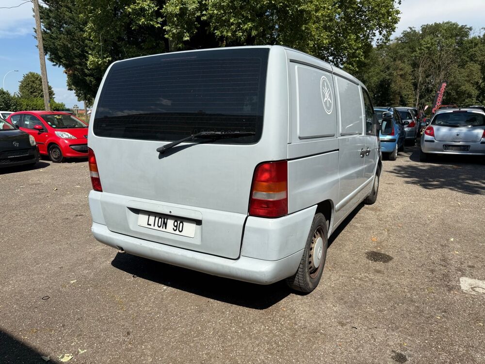 Vito Automatique 112d 2,2L 122CH VO293 2003 occasion 68740 Balgau