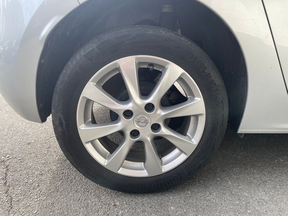 Corsa Edition Business 1.2 i 75 cv - Distribution OK 2022 occasion 95190 Goussainville