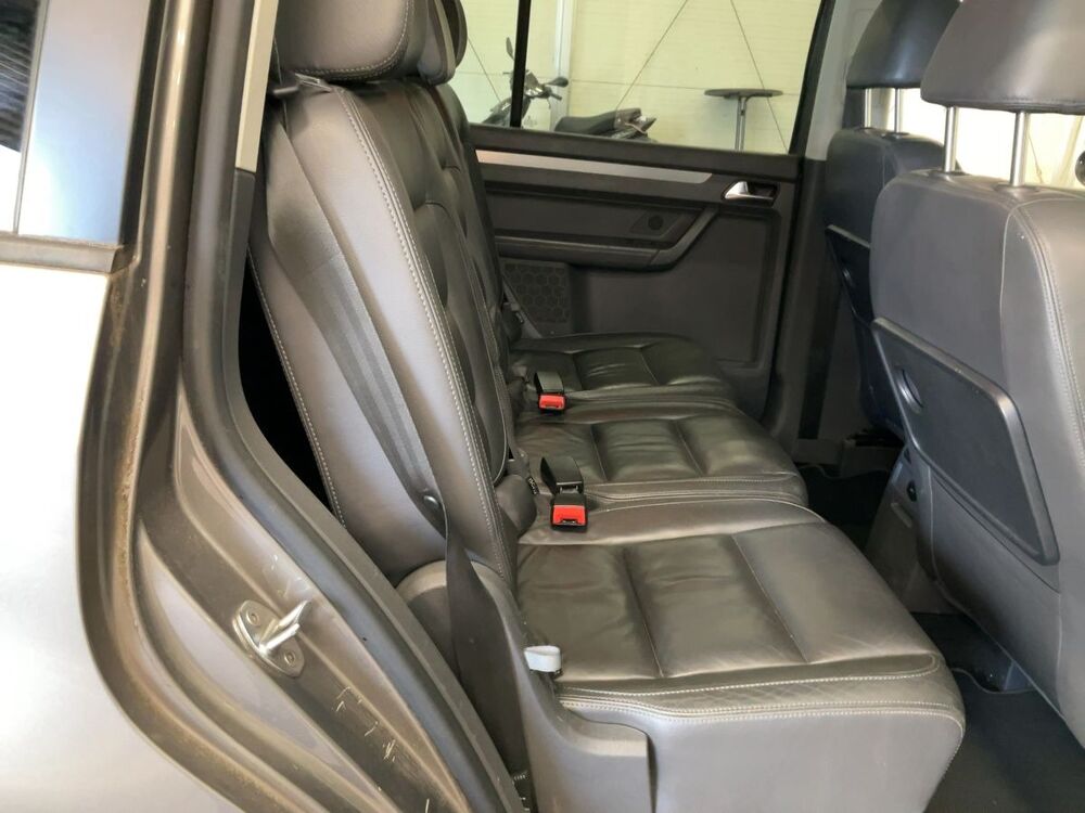 Touran 1.4 TSI HIGHLINE 2010 occasion 62100 Calais