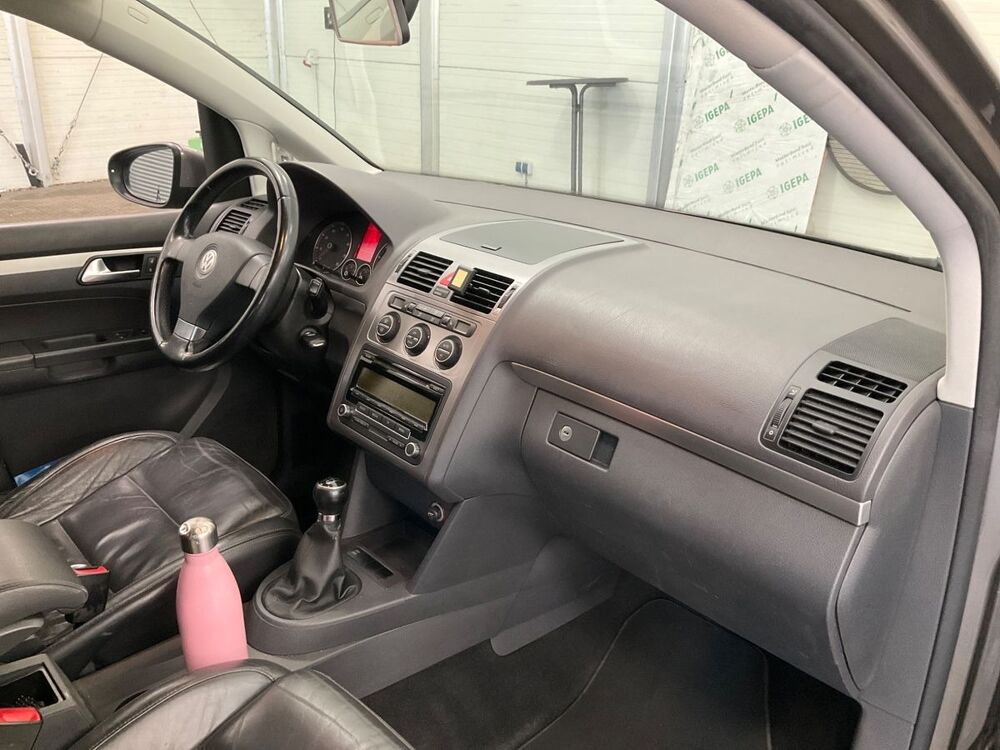 Touran 1.4 TSI HIGHLINE 2010 occasion 62100 Calais