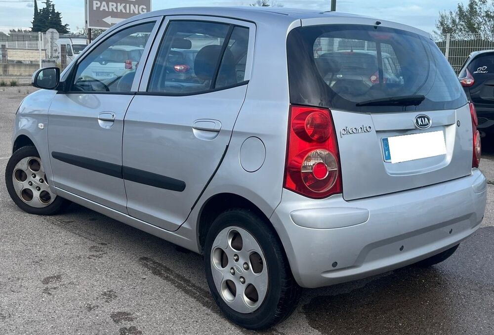 Picanto Phase 2 / 1.0 / 12V 62 cv * Finition Motion / 73Mkms* 2010 occasion 34770 Gigean