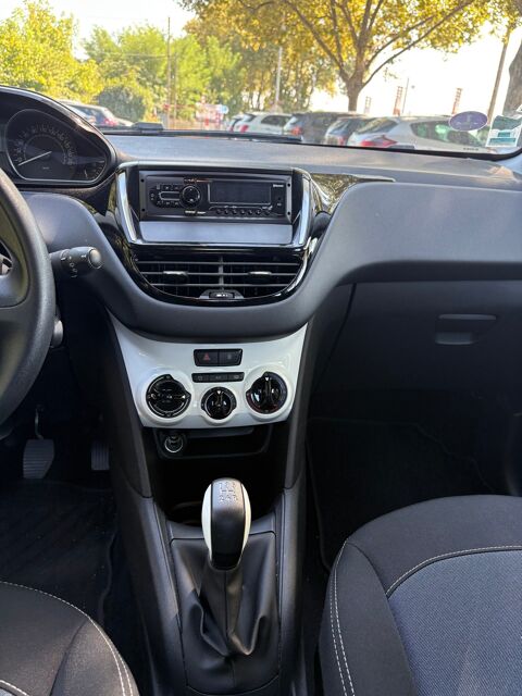208 1.2 ESSENCE 68ch 24 000 KM GARANTIE 2019 occasion 69320 Feyzin