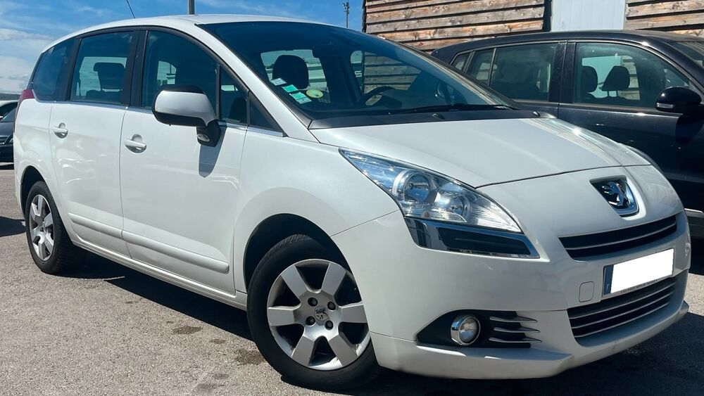 5008 / 1.6 HDi 112 cv *Finition Premium /2&egrave;me Main* 2011 occasion 34770 Gigean