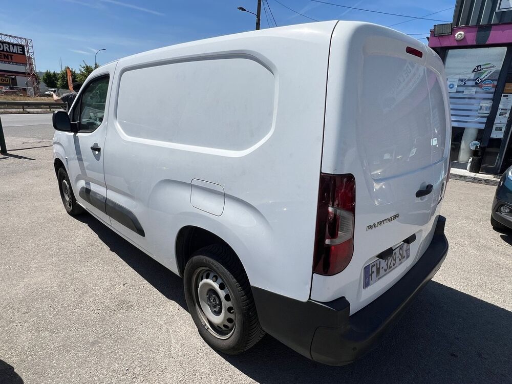 Partner III 1.2 L 131S&S STANDARD 650KG PREMIUM 3PL TVA R&Eacute;CUP&Eacute;RABLE 2021 occasion 78310 Coigni&egrave;res