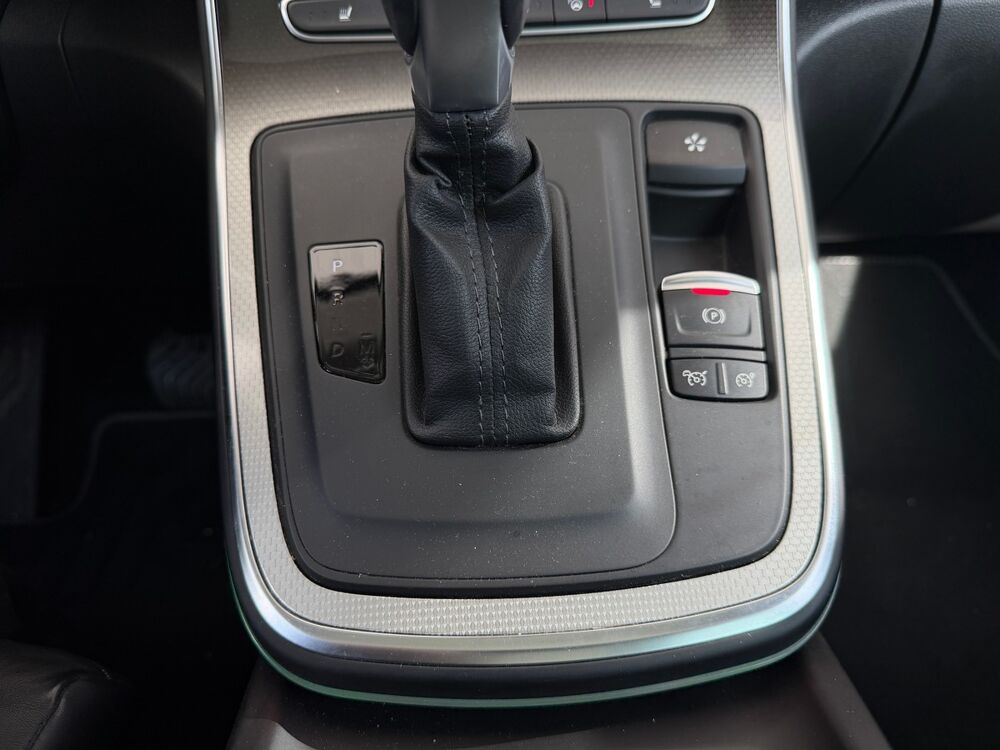 Sc&eacute;nic 4 IV Initiale Paris 1.7 dCi EDC6 150 cv - FULL Options - Sui 2020 occasion 95190 Goussainville
