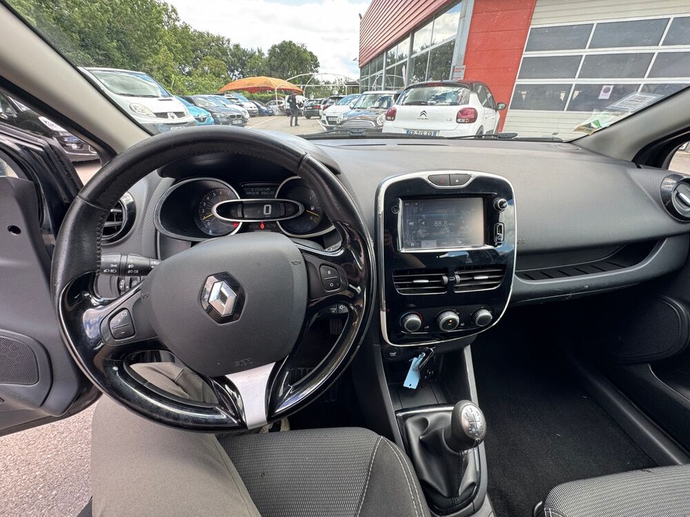Clio IV TCE 90 ZEN 2015 occasion 13127 VITROLLES