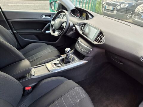 308 SW 1.2 e-THP 12V 130 cv GARANTIE 12 MOIS 2017 occasion 69200 Venissieux