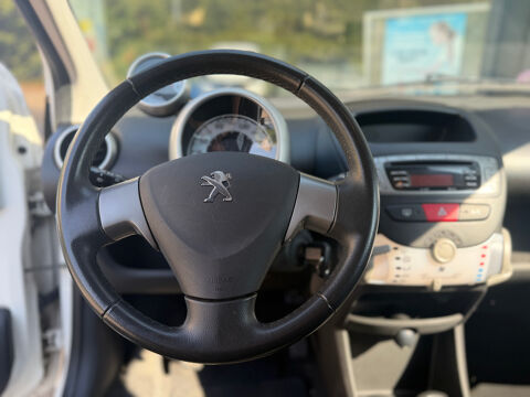 107 1.0I 12V 68 CH CLIMATISATION/ VITRES ELECTRIQUES/ BLUETOOTH/ 2013 occasion 42000 Saint-Etienne