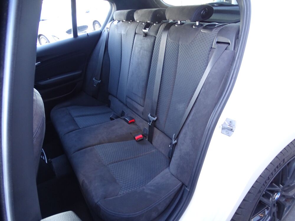 S&eacute;rie 1 (2) F20 5 Portes 120i 184Ch M-SPORT / Alcantara / Si&eacute;ges Cha 2018 occasion 34500 B&eacute;ziers