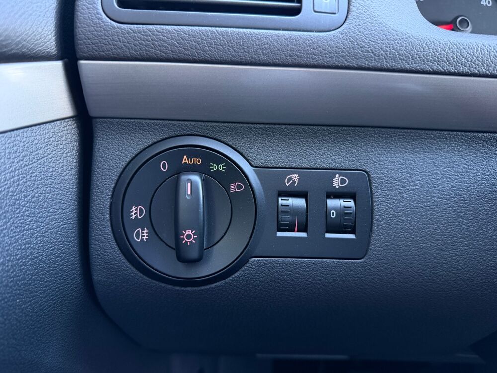 Touran Freestyle Phase 2 - 1.9 TDi 105cv 2010 occasion 95190 Goussainville