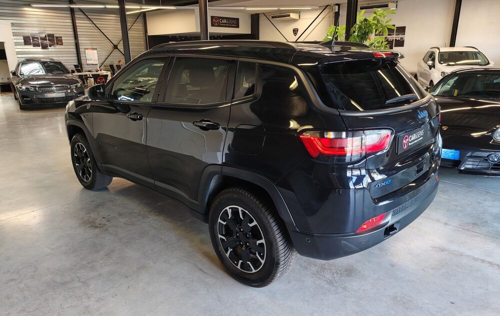 Compass II (2) 1.3 PHEV T4 240 4XE TRAILHAWK / CARPLAY / 4WD / HYBRI 2021 occasion 34500 B&eacute;ziers