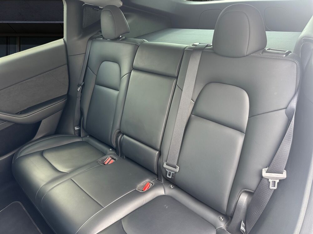 Model Y STANSARD RWD 2023 occasion 34140 M&egrave;ze
