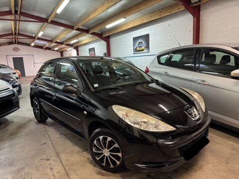 Peugeot 206 1.1i 60ch FAIBLE KILOMETRAGE 2012 occasion FACHES-THUMESNIL 59000
