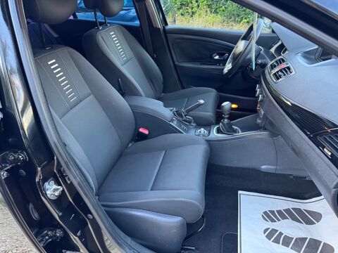 M&eacute;gane III coup&eacute; 1.5 DCI 110 garantie 3 mois 2011 occasion 45500 GIEN