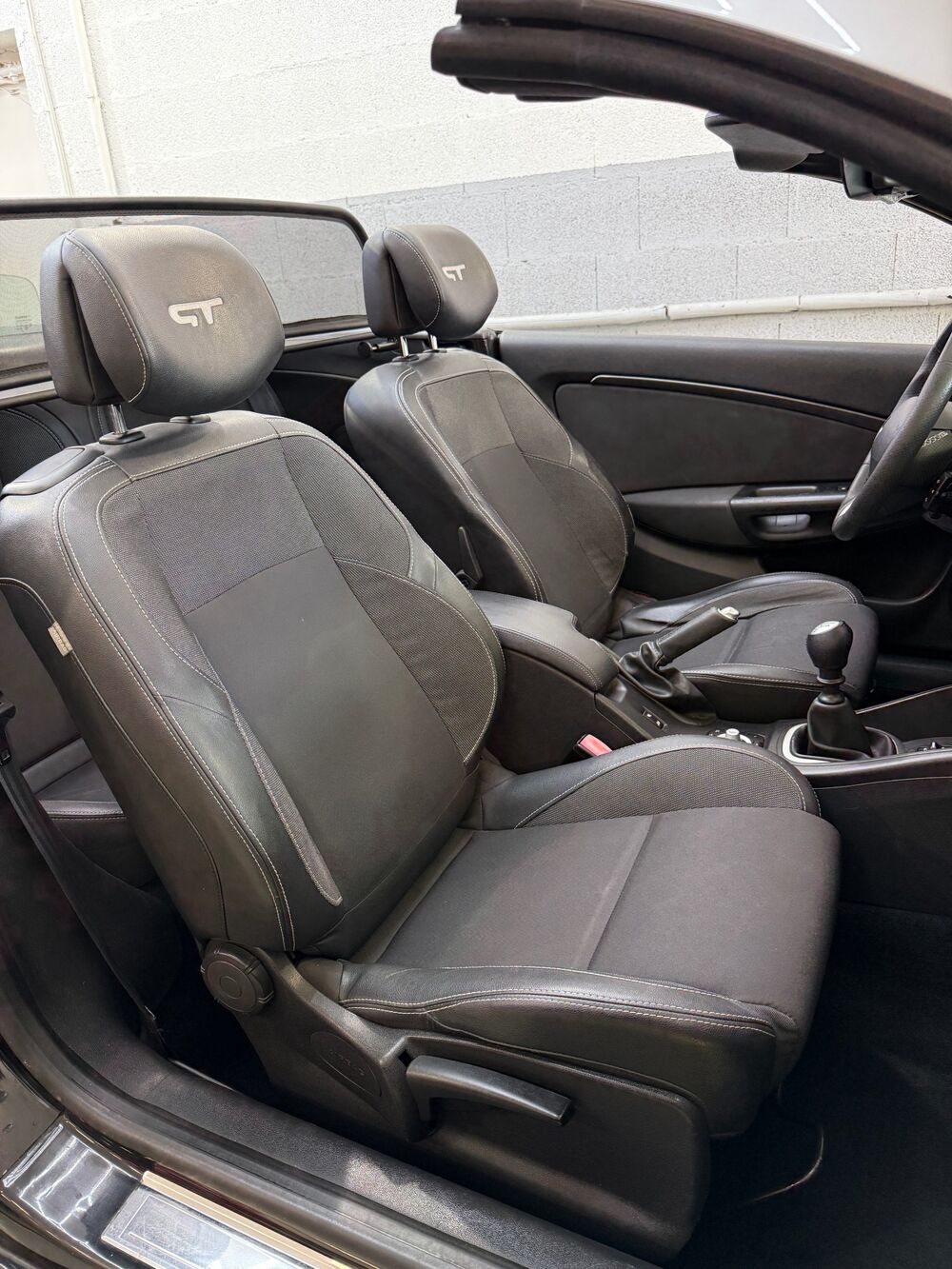 M&eacute;gane GT Phase 2 Cabriolet 2.0 160ch, GARANTIE CT Mois de 6 Mois 2011 occasion 69800 SAINT-PRIEST