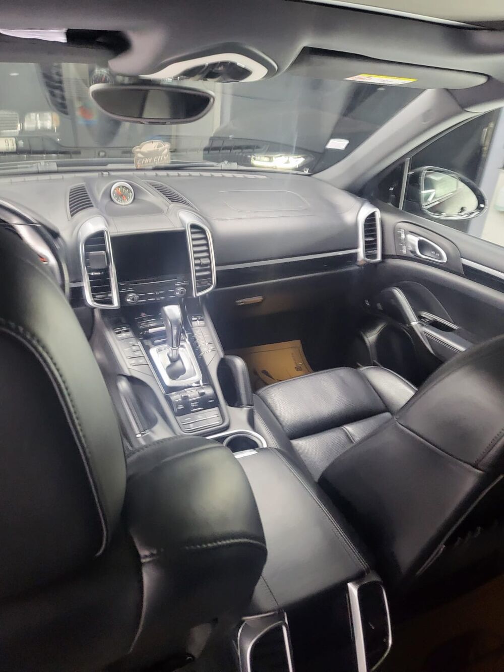 Cayenne diesel Platinum Edition FULL BLACK 2017 occasion 44500 La Baule-Escoublac