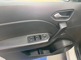 Captur PHASE 2 1.3 TCE 130CV PACK BUSINESS 1ERE MAIN 12 MOIS DE GAR 2020 occasion 51430 TINQUEUX