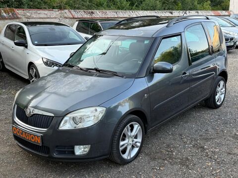 Annonce voiture Skoda Roomster 3290 €
