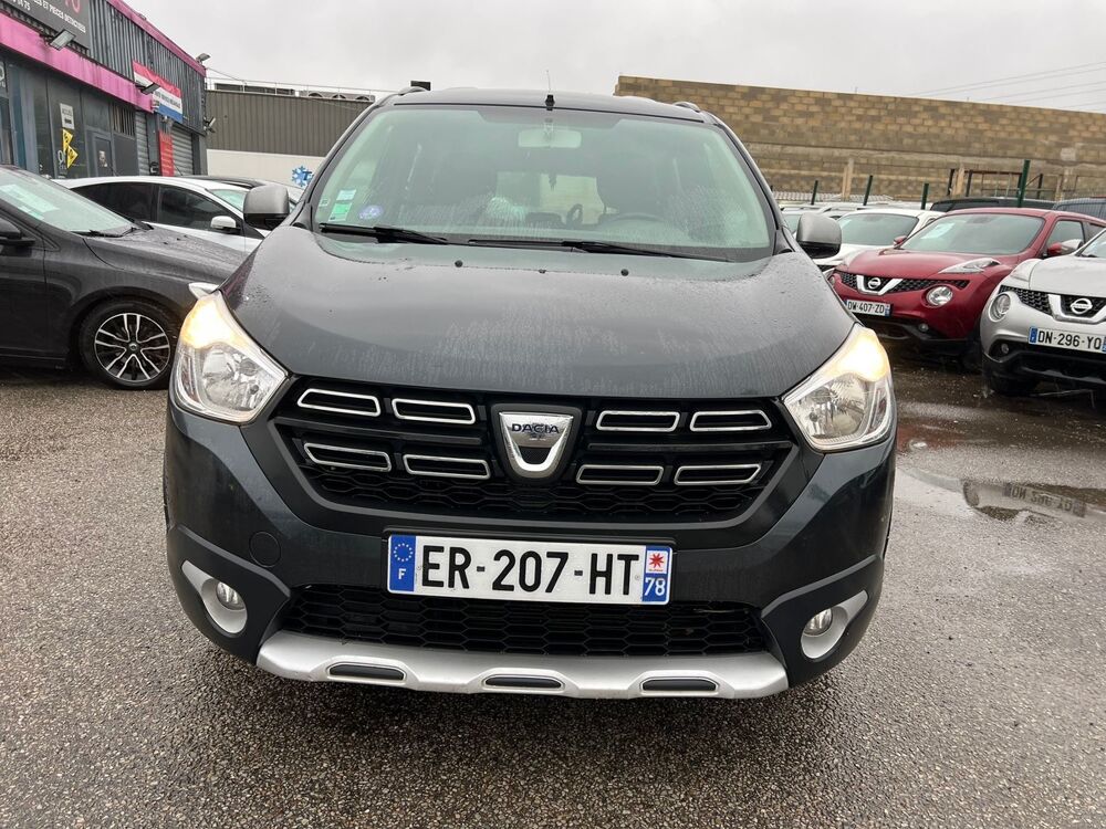 Lodgy 1.2 TCE 115 ADVANCE BEAU MONOSPACE 2017 occasion 78310 Coigni&egrave;res