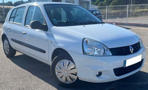 Renault clio 1.2 i 16V 75 cv *Finition Authentique / 
