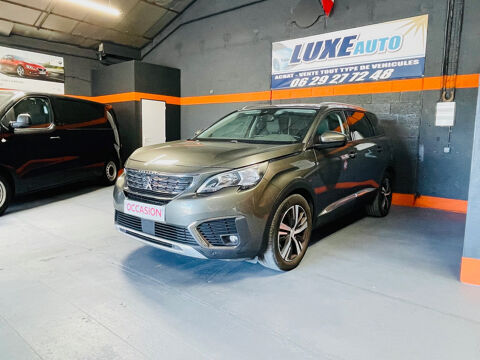 Peugeot 5008 1.6 HDi 120 cv  7 Places  SUV 1er Main 2017 occasion Blois 41000