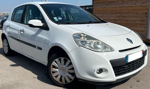 Renault clio iii - / 5 Portes Phase 2 / 1.2 i 16V eco2 75
